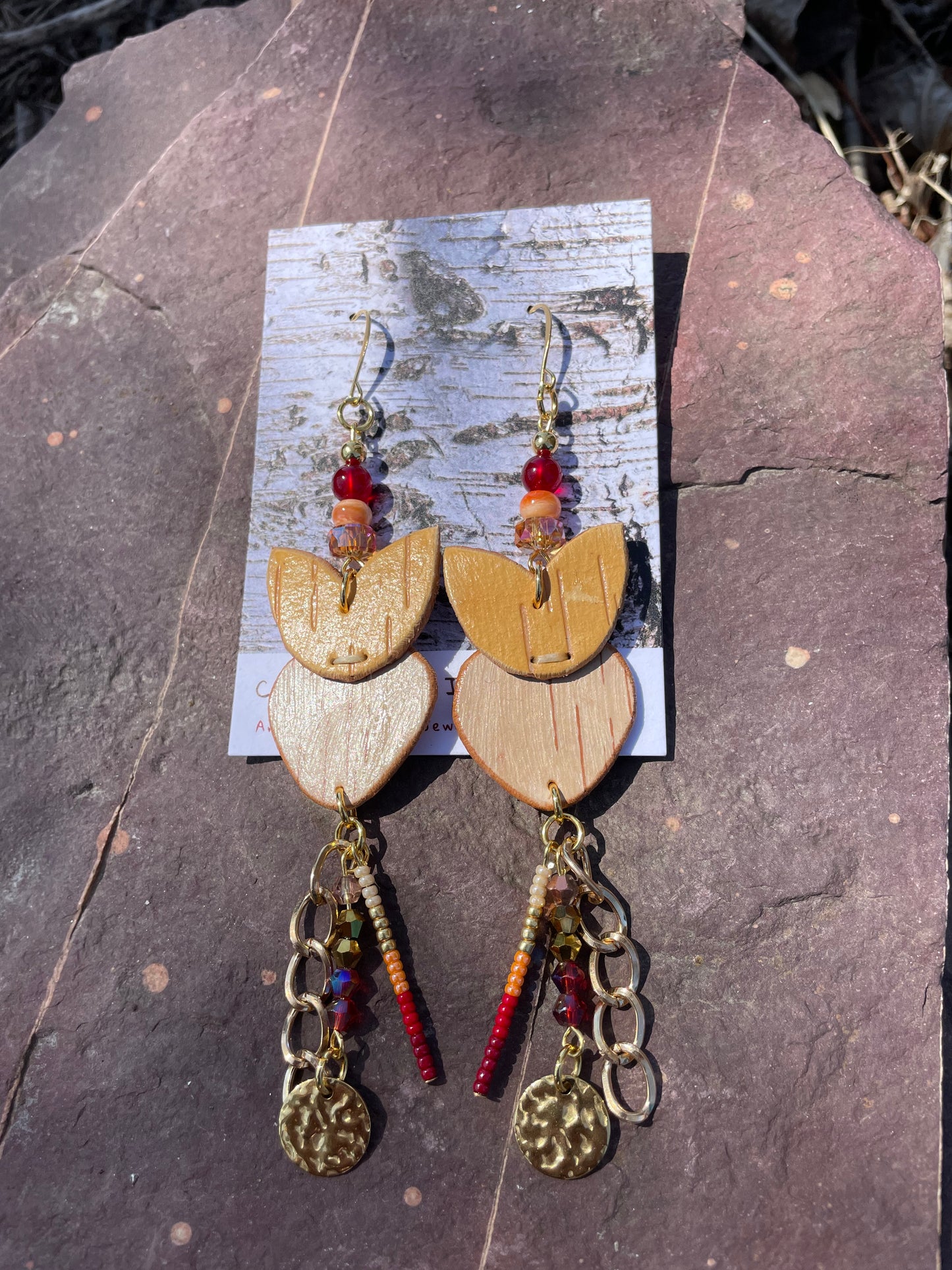 Birchbarkberry Earrings with Lions Paw Shell