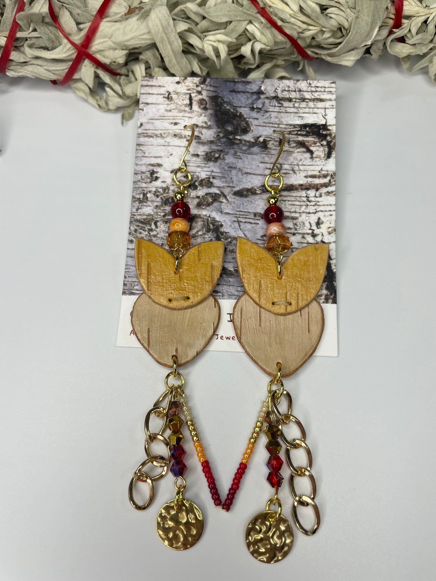 Birchbarkberry Earrings with Lions Paw Shell